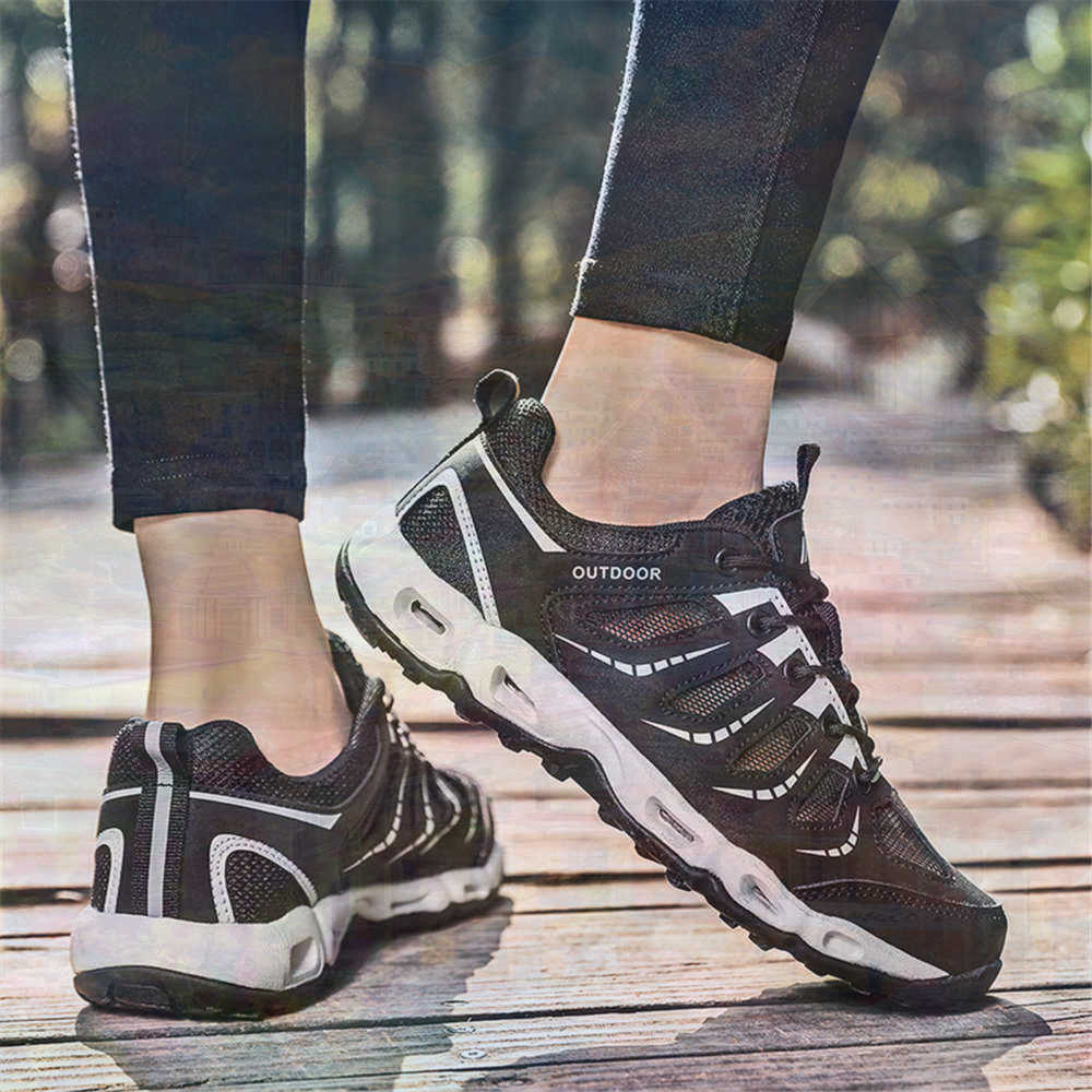Sumer Round Tip Silver Sneaker - Home Office Setup Ideas 评论和价格
